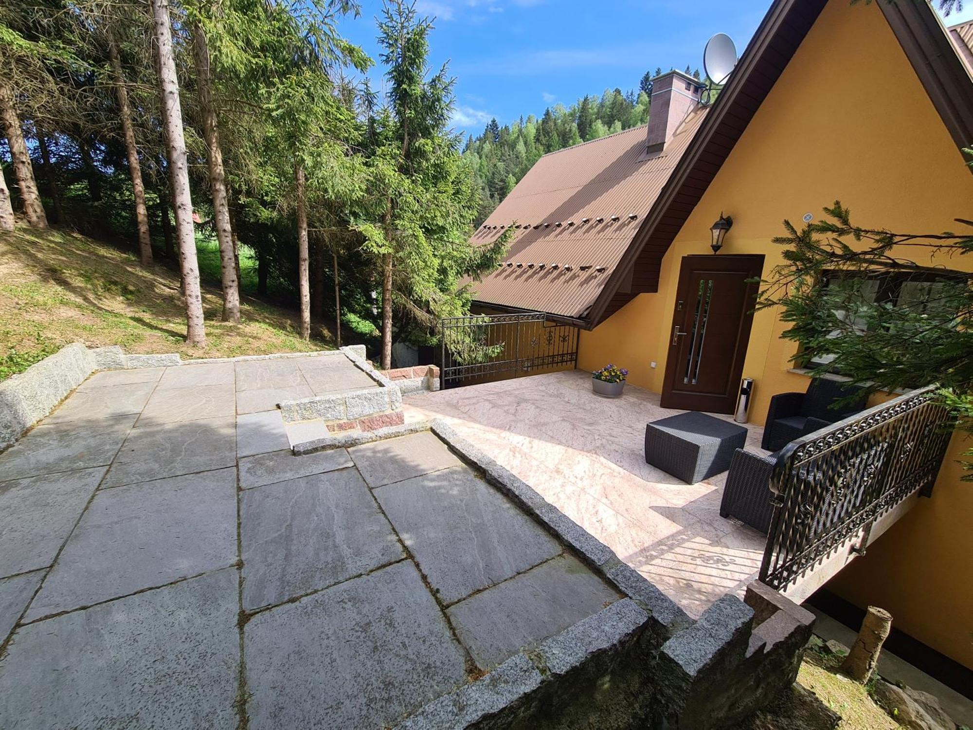 Pod Laskiem Krosnica  Exteriör bild