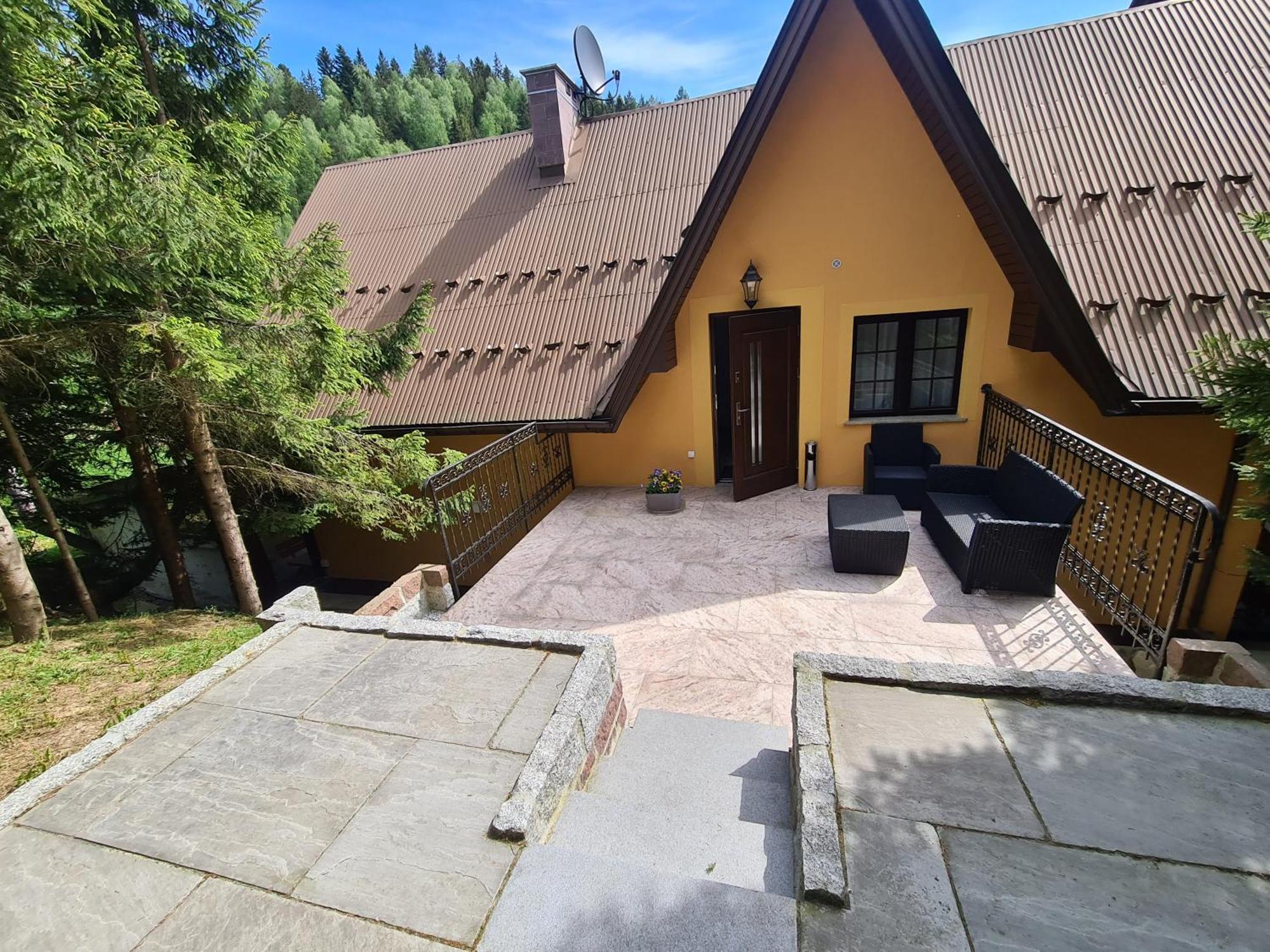 Pod Laskiem Krosnica  Exteriör bild