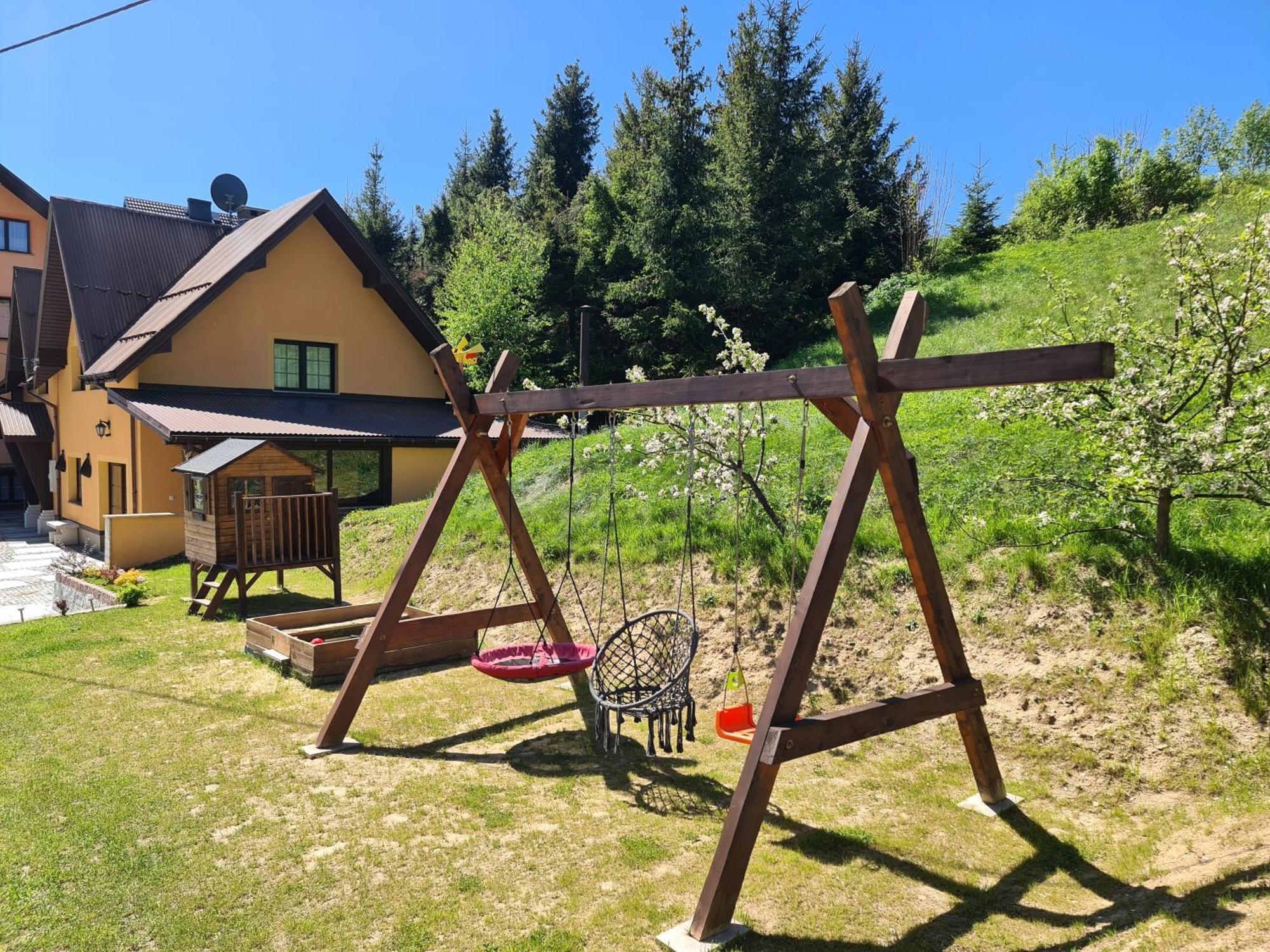 Pod Laskiem Krosnica  Exteriör bild
